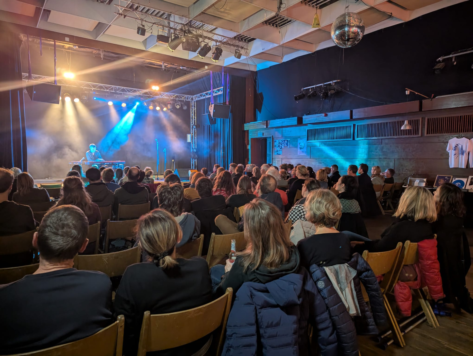 Konzert im Saal des Peter Weiss Hauses